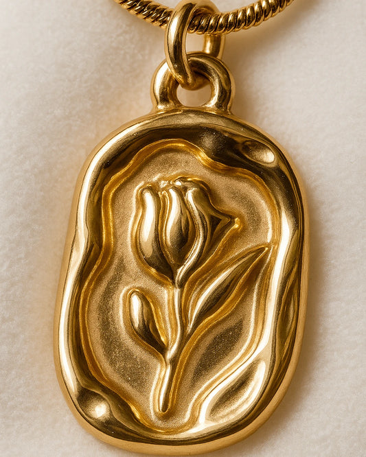 Fleur d’Or Pendant