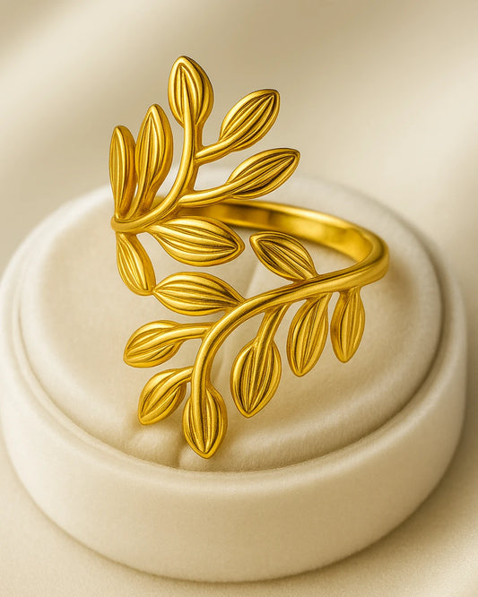 Divine Laurel Ring