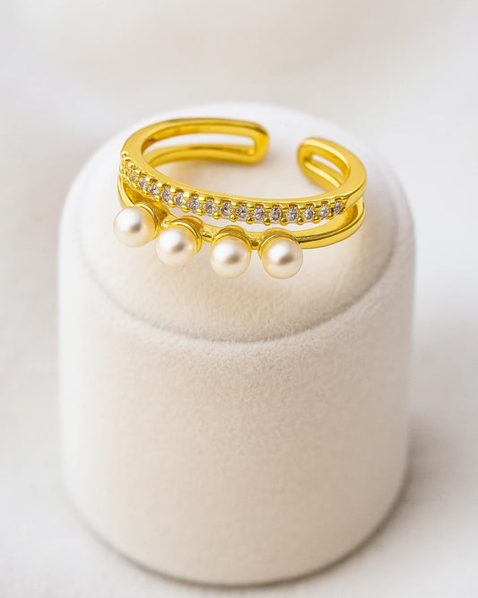 Luna Pearl Elegance Ring