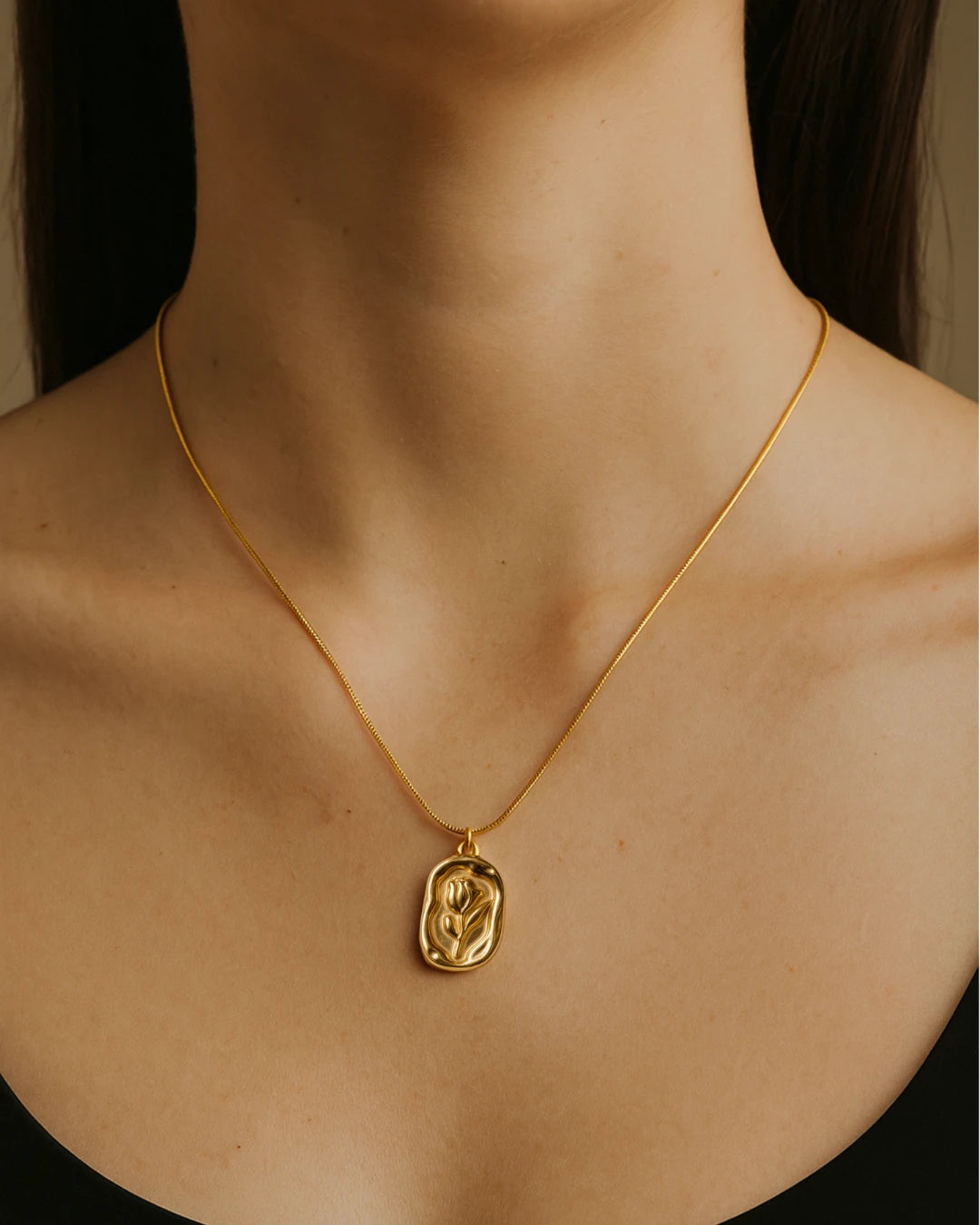 Fleur d’Or Pendant