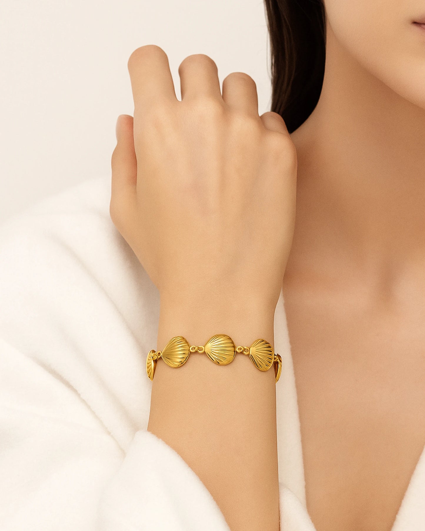 Golden Shore Shell Bracelet