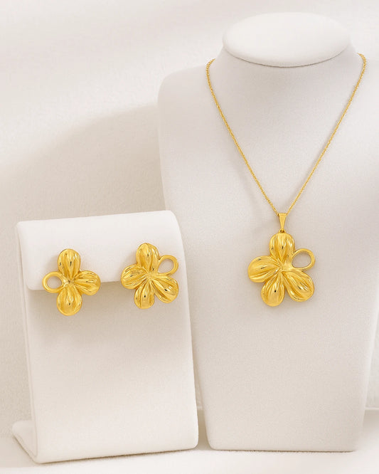 Golden Petal Elegance Set