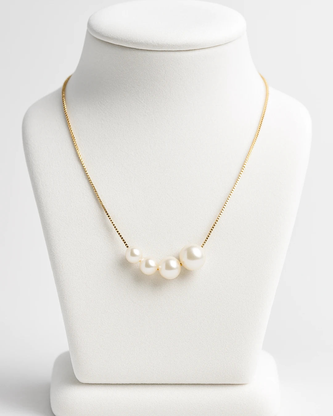 Golden Essence Pearl Necklace