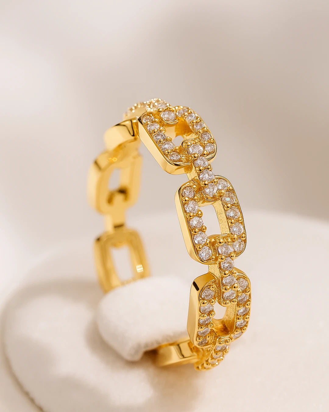 Elysian Diamond Ring