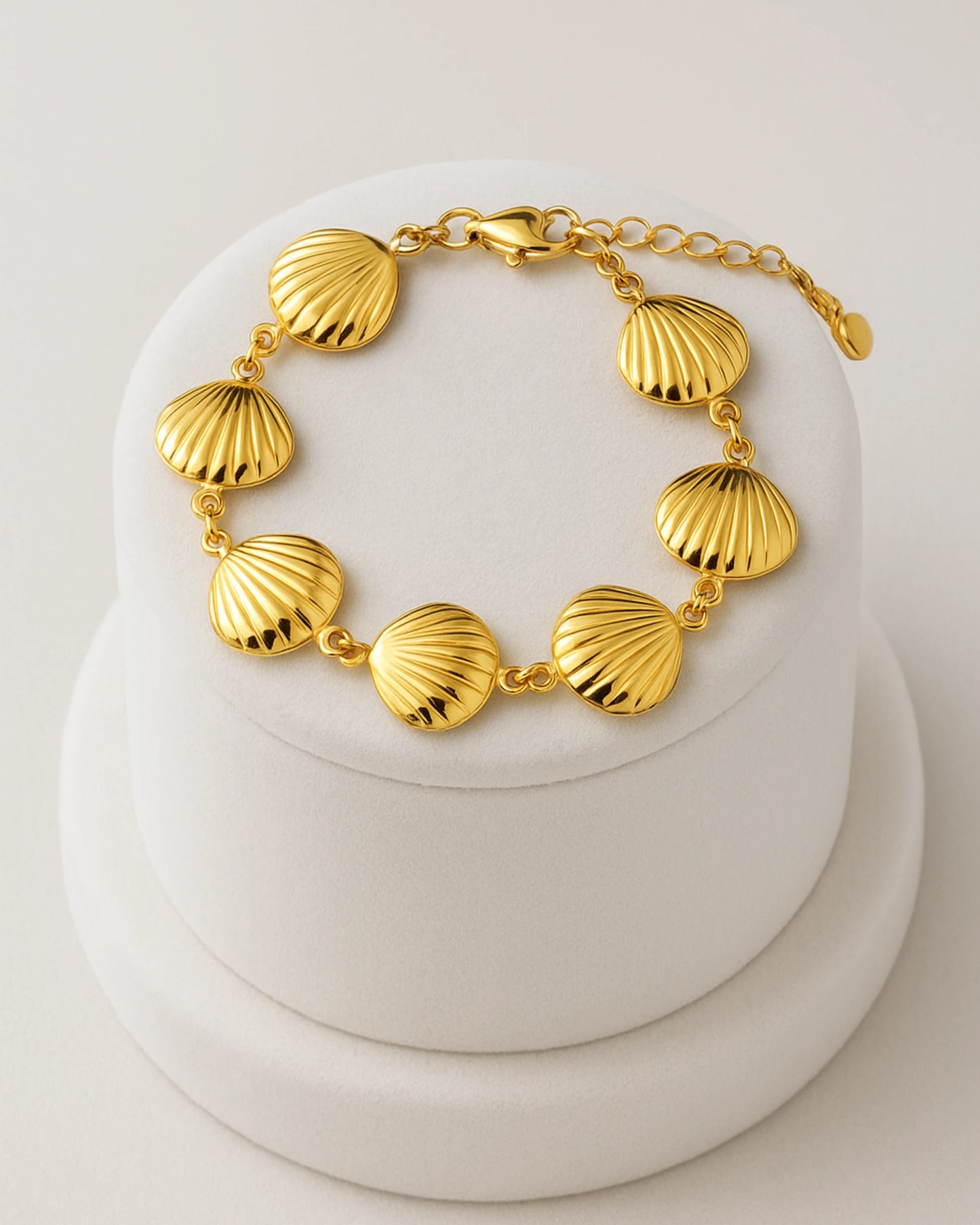 Golden Shore Shell Bracelet