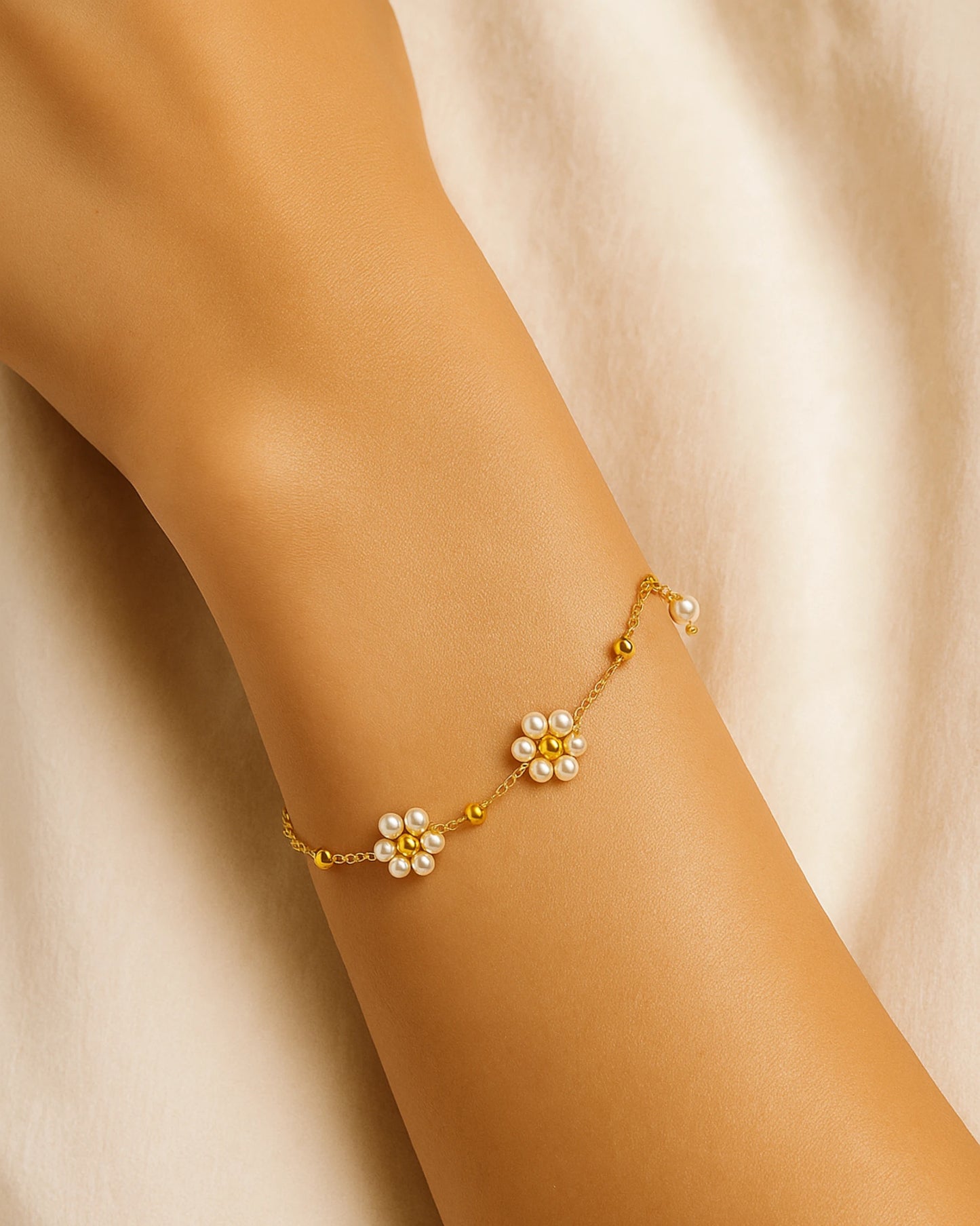 Golden Blossom Pearl Set