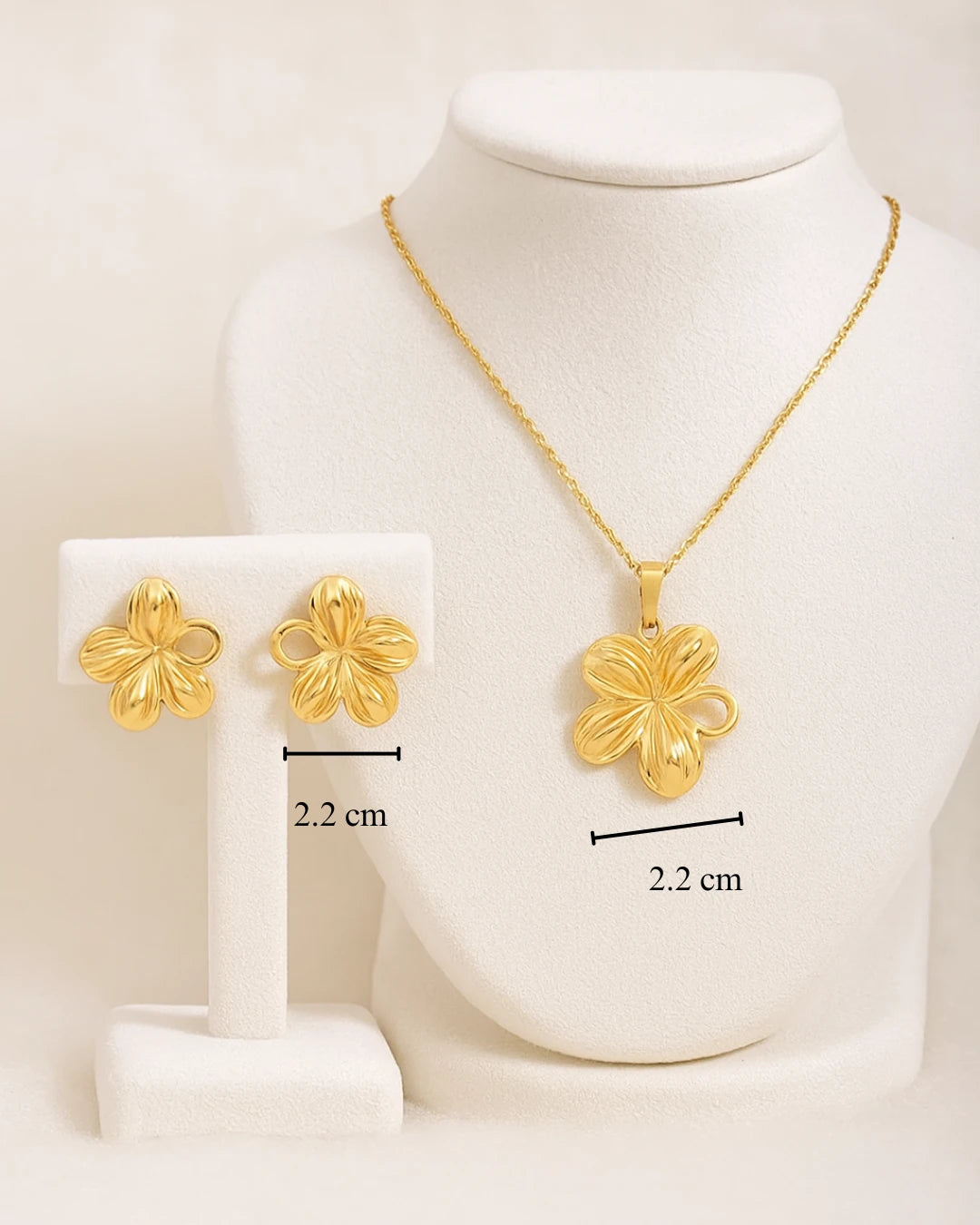 Golden Petal Elegance Set