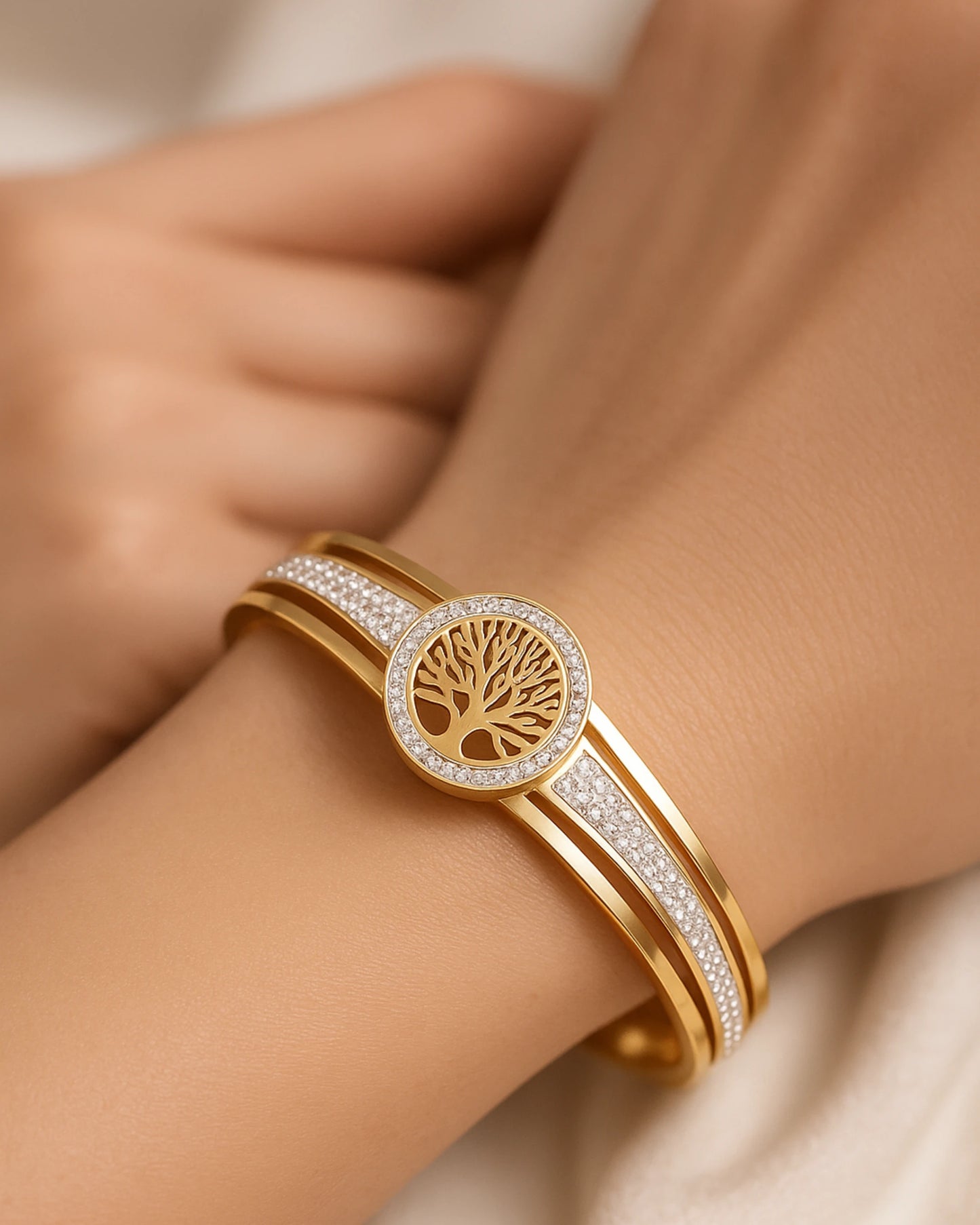 Vita Aurea Bracelet
